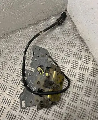 Chrysler Voyager Rear door lock