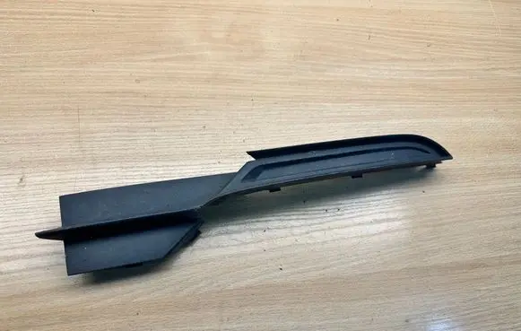 Front bumper lower grill