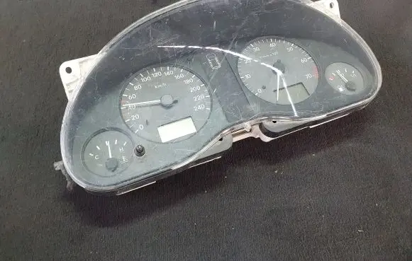 Ford Galaxy Speedometer (instrument cluster) 95VW10849KC 7M0919881R
