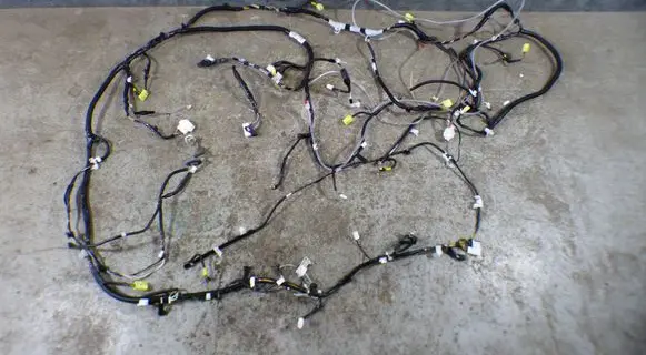 Toyota Yaris Wiring harness 821610U650B 00303180620210026