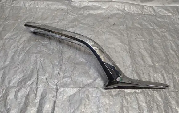 Mazda CX-5 Front bumper upper radiator grill KFYT-507J1