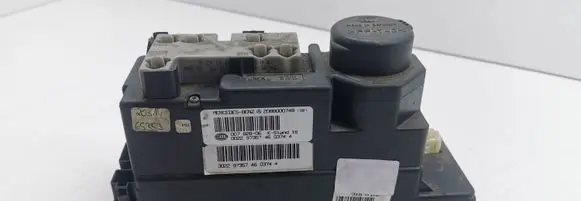 Mercedes-Benz CLK A208 C208 Central locking vacuum pump 2088000748 00782806