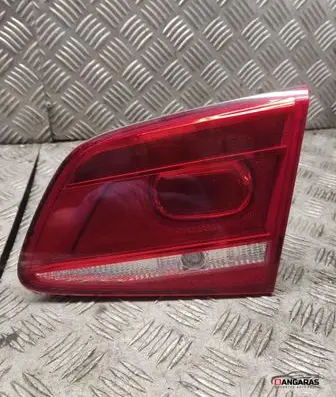 Volkswagen PASSAT B7 Tailgate rear/tail lights 3AE945094J