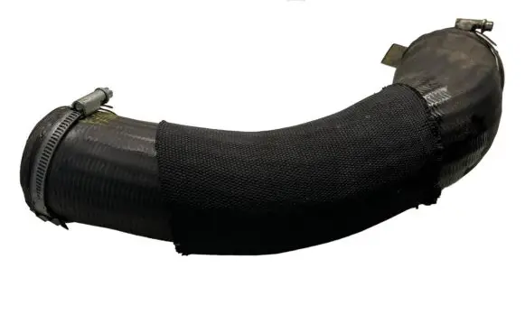 Volvo V40 Intercooler hose/pipe 31338809