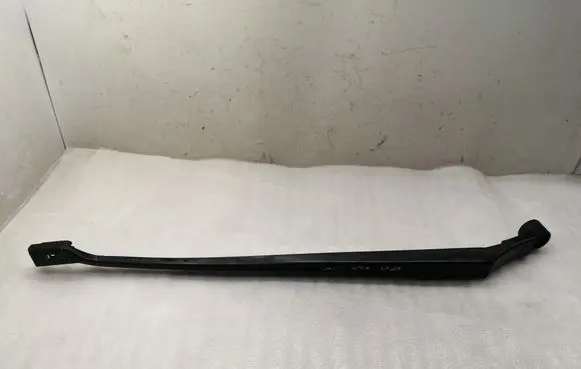 Toyota Avensis T270 Front wiper blade arm 8522105090
