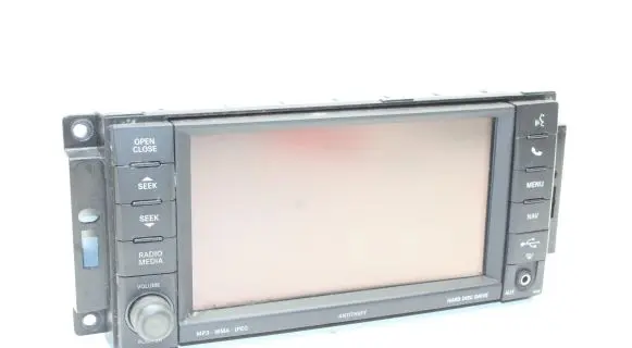 Jeep Compass Radio/CD/DVD/GPS head unit P05091657AE