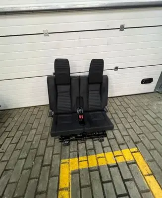 Land Rover Discovery Sport Rear seat F5595