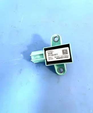 Audi A5 8T 8F Airbag deployment crash/impact sensor 8K0955557C
