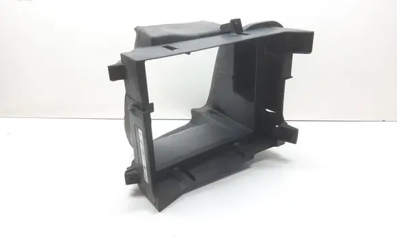Radiator mount bracket