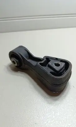 Citroen C5 Engine mount bracket