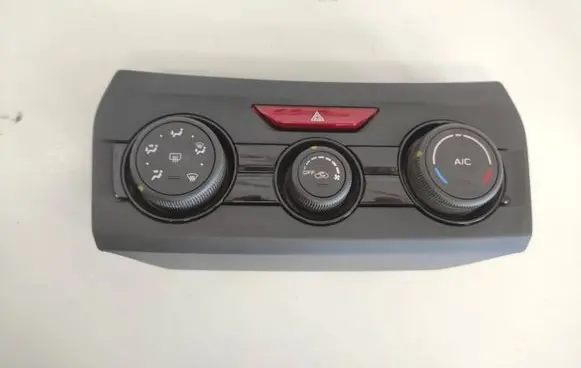 Subaru Impreza V Climate control unit 72311FL50A AA0167831321
