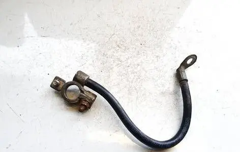 Mercedes-Benz C W202 Positive cable (battery) 2025400231 2025400231ak