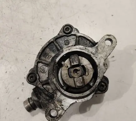 Renault Espace - Grand espace IV Vacuum pump 8200102535