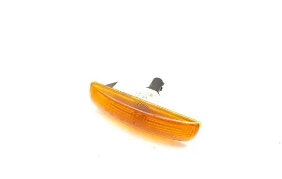 Land Rover Discovery 3 - LR3 Front indicator light XGB000072 8360205