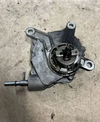 Toyota Corolla Verso AR10 Vacuum pump VAPEC19S