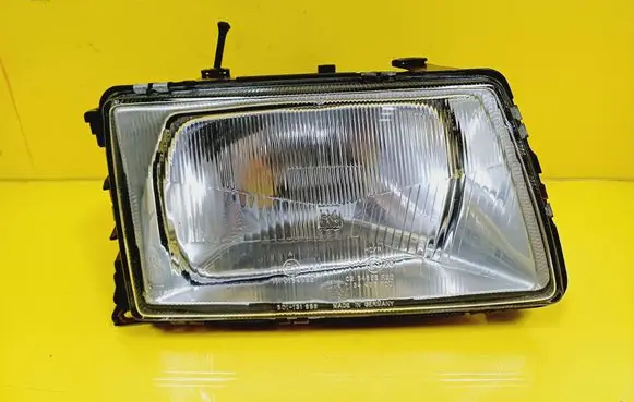 Audi 100 200 5000 C3 Headlight/headlamp 