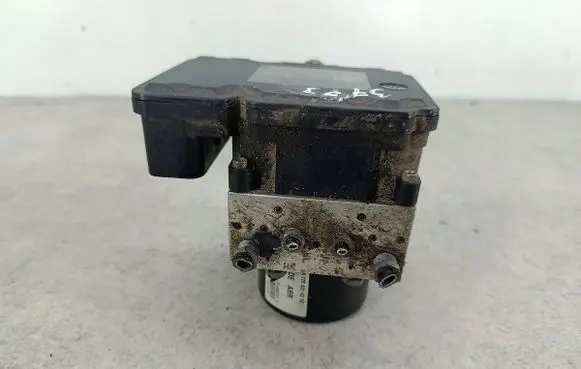 Mercedes-Benz C W204 ABS Pump