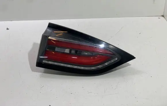 Renault Espace V (RFC) Tailgate rear/tail lights