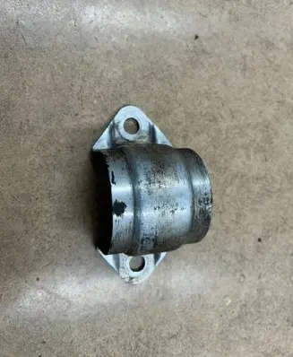 BMW 3 E46 Sway bar bush bracket, front 31351094552 1094552
