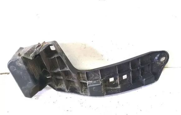 Toyota Camry VIII XV70 Rear bumper mounting bracket 5259133040