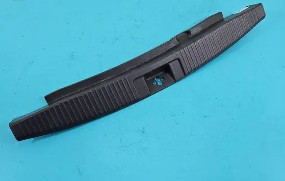 Honda HR-V Center console 84640-T7W IMPRK1464702