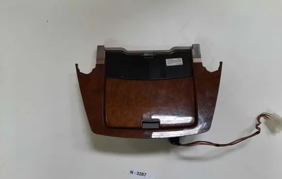 BMW 7 E65 E66 Ashtray (front) 8223327
