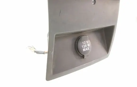Opel Omega B2 12 V Socket (rear) 24435011