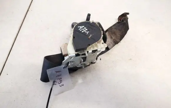 Opel Astra G Rear seatbelt 90153492