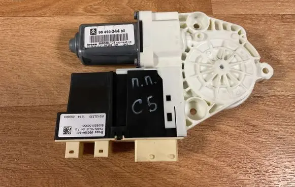Citroen C5 Front door window regulator motor 9649304480 998060103 980988026