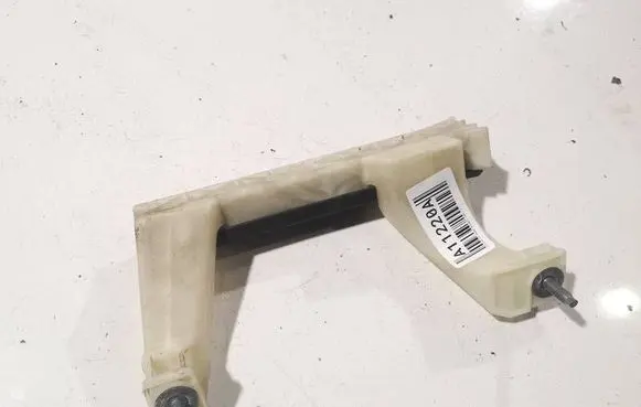 Citroen C4 Grand Picasso Front bumper mounting bracket 
