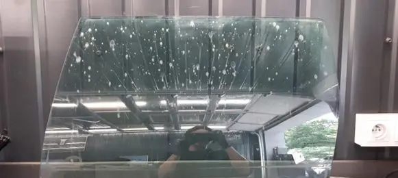 Volvo S40 Rear door window glass
