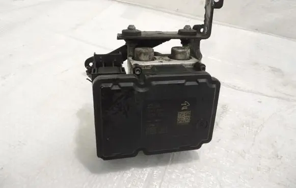 Opel Antara ABS control unit/module 95196739