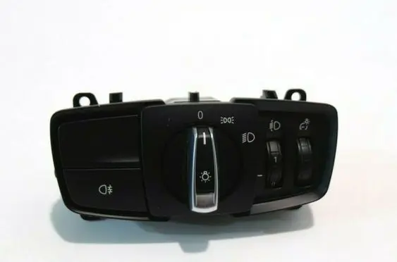 BMW 2 F45 Light switch 61316824885 6824885