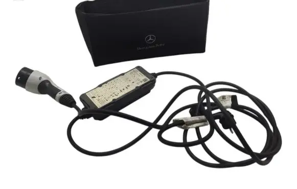 Mercedes-Benz GLA H247 Electric car charging cable A0005837603