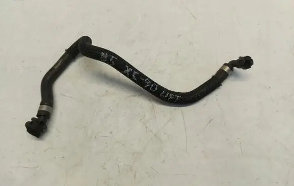 Volvo XC90 Engine coolant pipe/hose 32138841