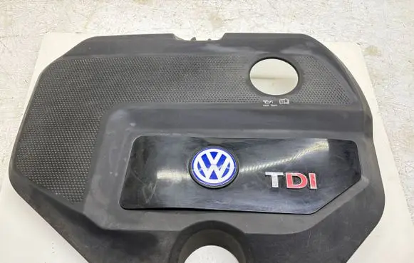 Volkswagen Polo Engine cover (trim) 038103925AG 038103925BM 038103925BQ