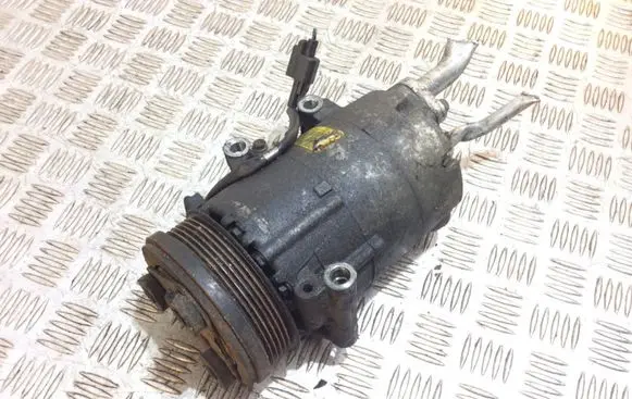 Ford Focus Air conditioning (A/C) compressor (pump) 4M5H19D629