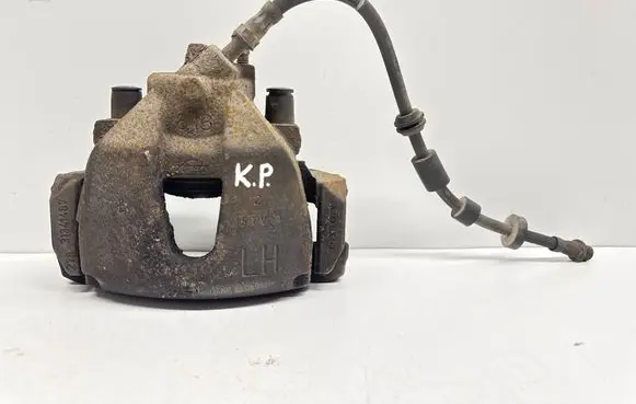Volvo V40 Front brake caliper 31341487