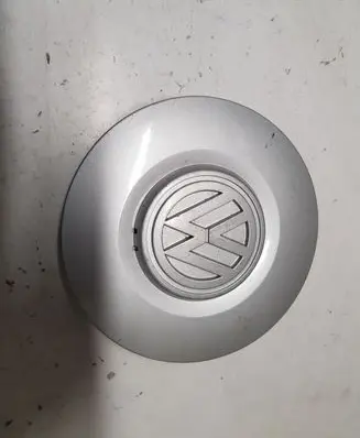 Volkswagen Golf III Original wheel cap 1H0601151B