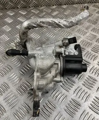 Audi A8 S8 D4 4H EGR valve 057131501G