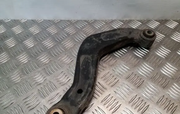 Audi A4 S4 B6 8E 8H Rear control arm 8E0505323M