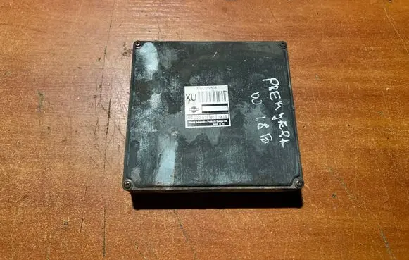 Nissan Primera Engine control unit/module MEC20505 MEC20505B11X15
