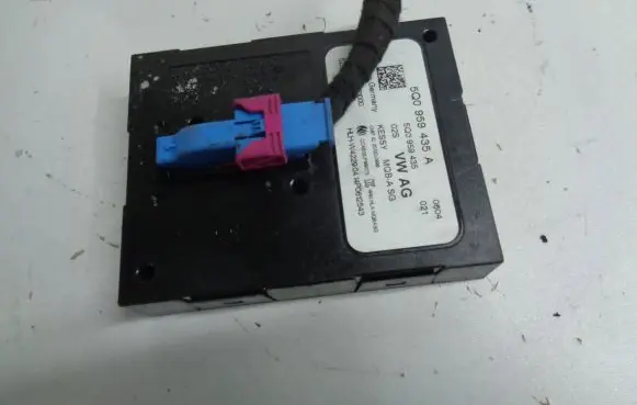 Volkswagen Golf VII Keyless (KESSY) go control unit/module 5Q0959435A 5Q0959435
