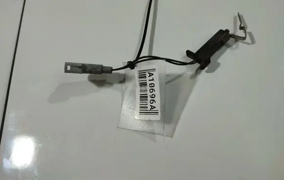 Ford Focus C-MAX Outside/exterior temperature sensor 6PT00474104