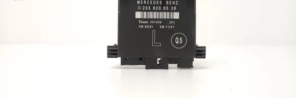 Mercedes-Benz C W203 Door control unit/module 2038206526 351369