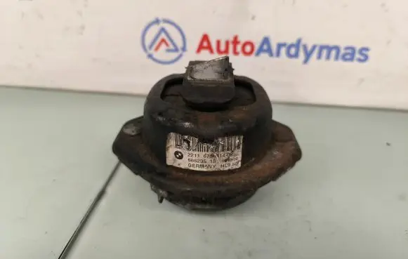 BMW 7 E65 E66 Engine mount bracket 6754614 22116754614 22116769186
