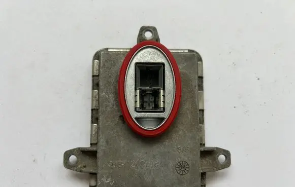Land Rover Range Rover Sport L494 Headlight ballast module Xenon 130732946815 C00336