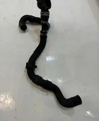 Skoda Superb B8 (3V) Engine coolant pipe/hose 5Q0122096T