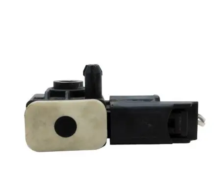 Ford Focus Airbag deployment crash/impact sensor CM5T14B006AA 120609400