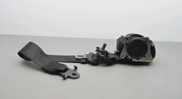 BMW X5 F15 Front seatbelt 7343629
